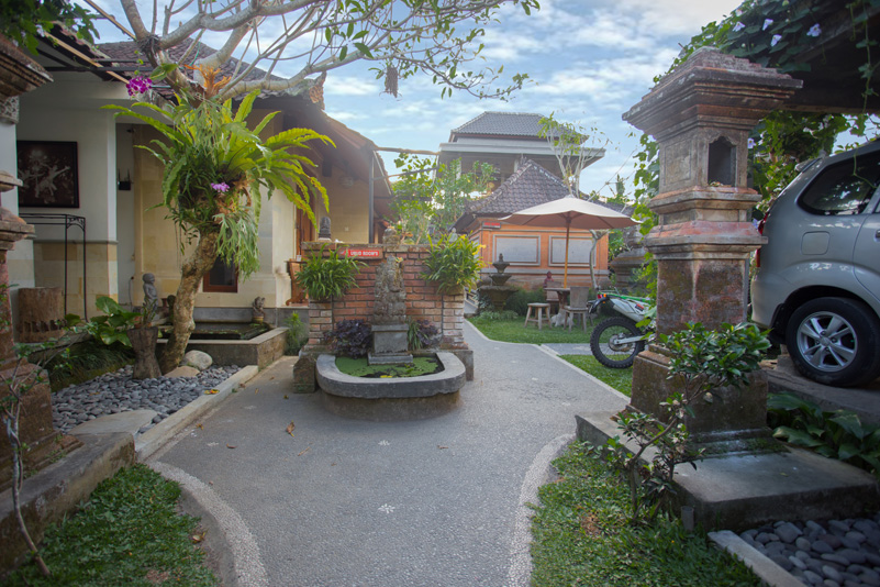 Bali Asli Lodge