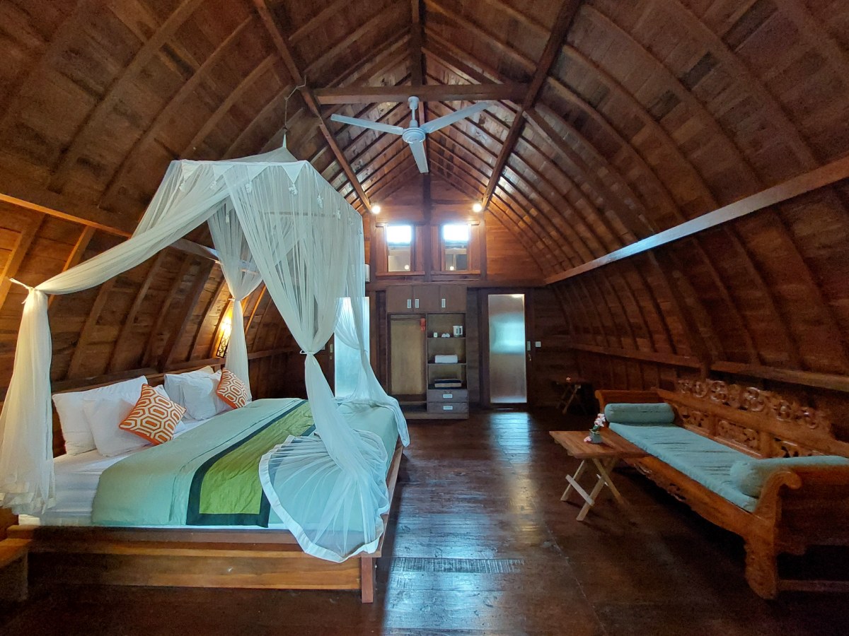 Shivananda Antique Villas